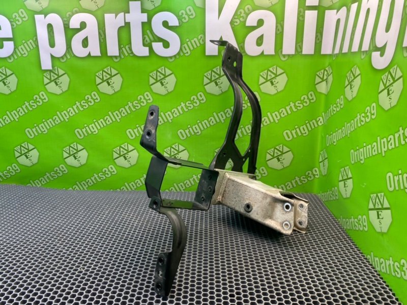 Крепление фары, 1800 рублей, Калининград