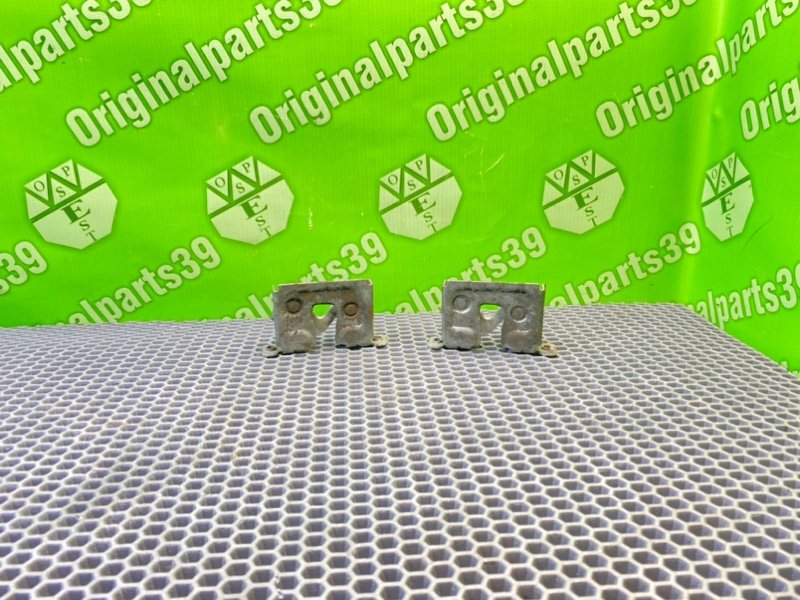 Замки капота, 1800 рублей, Калининград