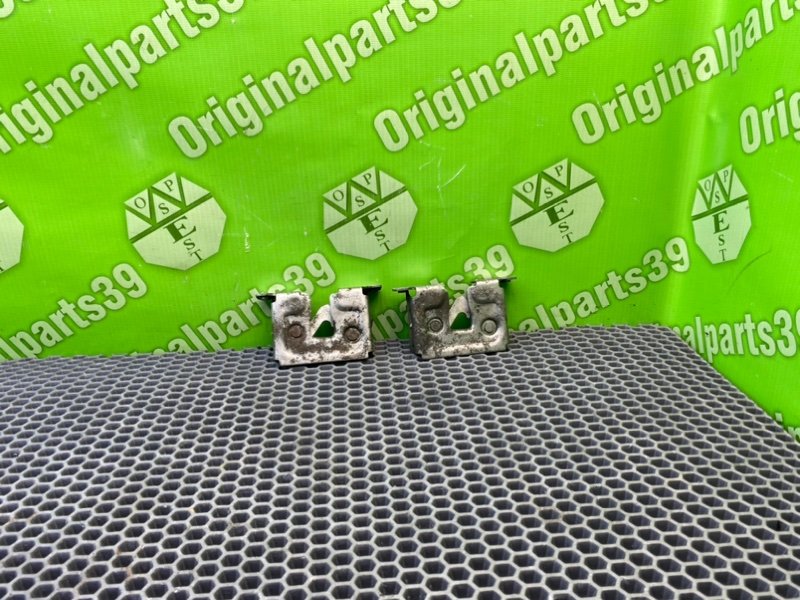 Замки капота, 1800 рублей, Калининград