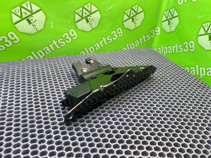 Замок багажника, 2000 рублей, Калининград