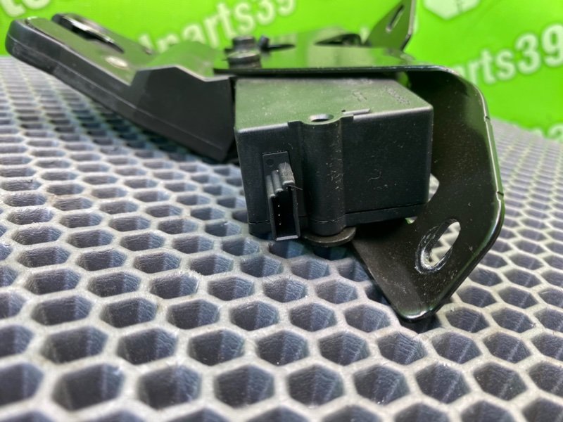 Замок багажника, 2000 рублей, Калининград