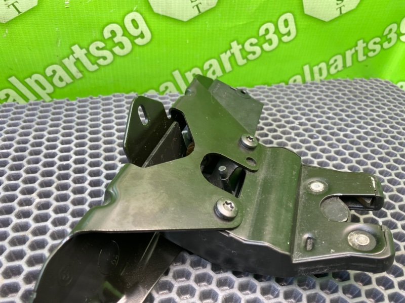 Замок багажника, 2000 рублей, Калининград