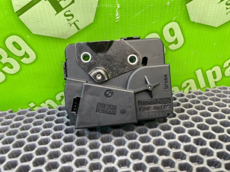 Замок стекла багажника, 2200 рублей, Калининград