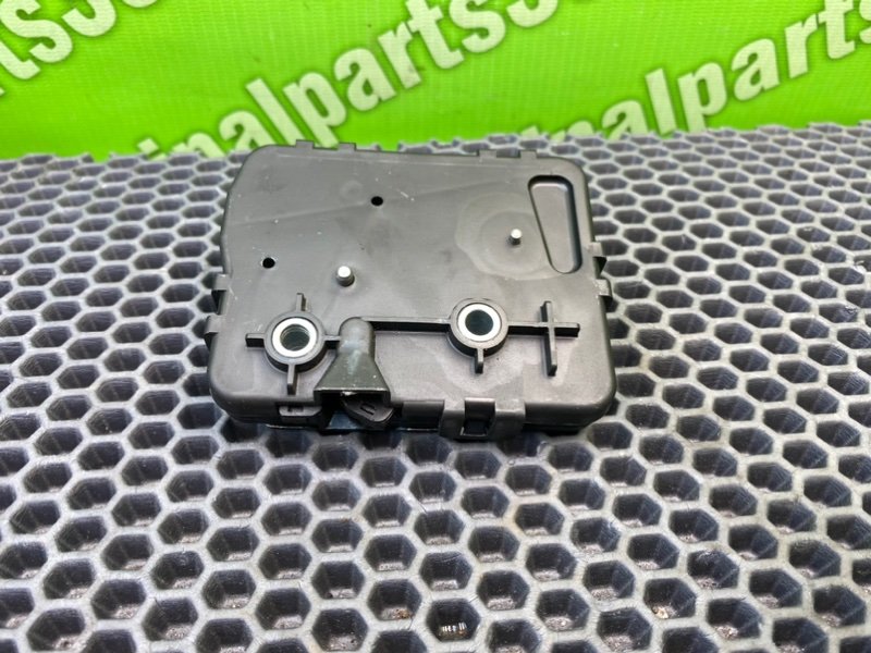 Замок стекла багажника, 2200 рублей, Калининград