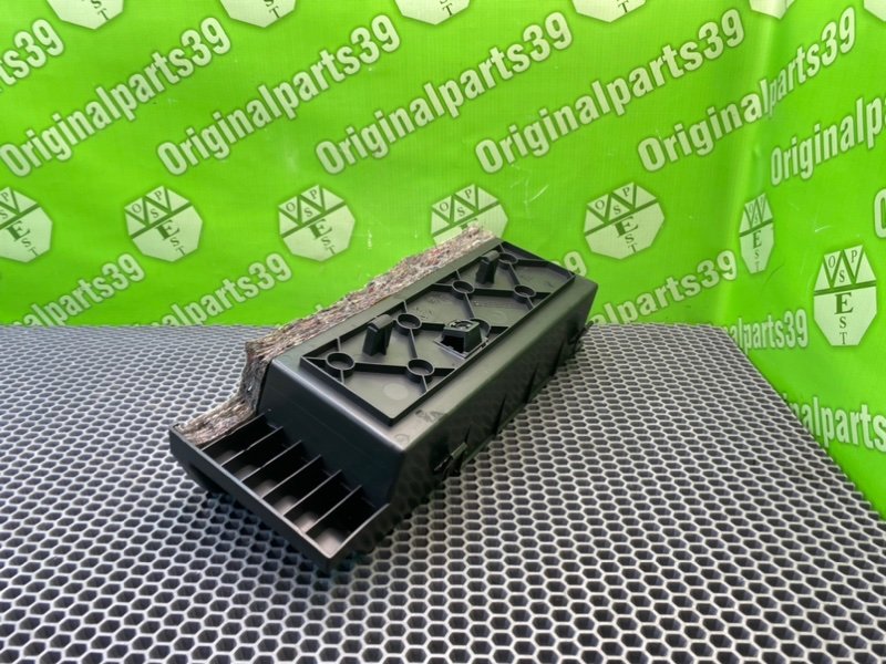 Вещевой ящик, 500 рублей, Калининград