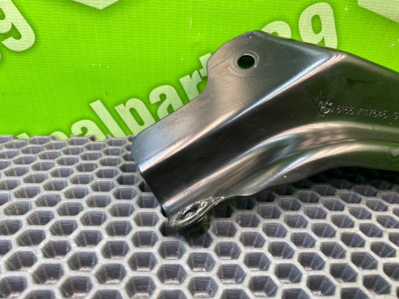 Кронштейн, 900 рублей, Калининград