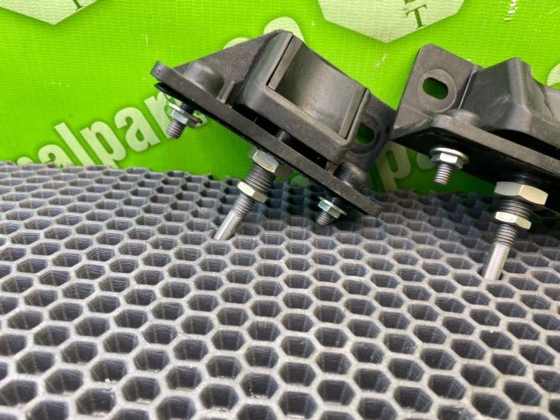 Демпфер, 1000 рублей, Калининград