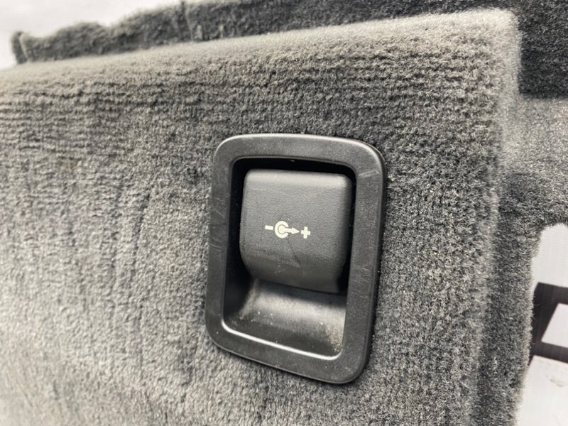 Обшивка багажника, 1000 рублей, Калининград