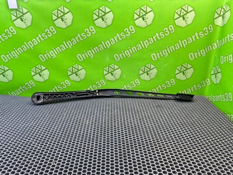 Дворник лобового стекла, 1800 рублей, Калининград