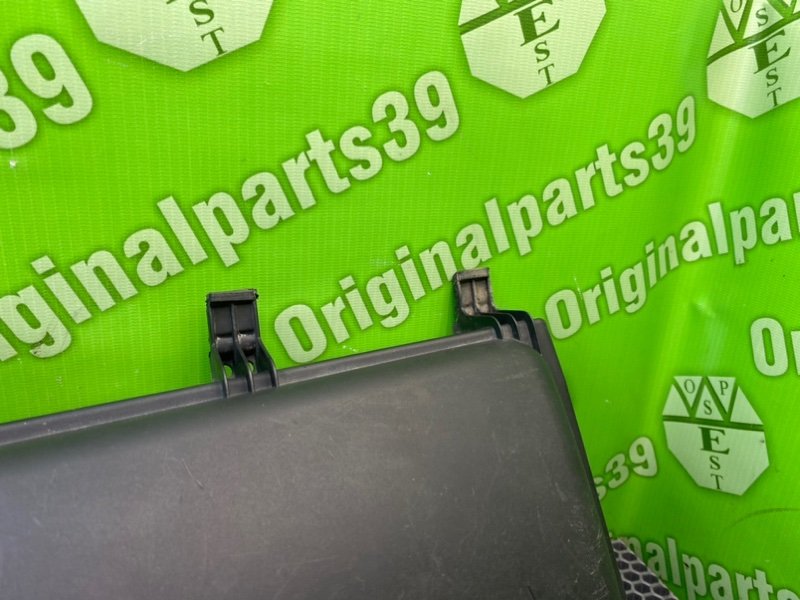 Крышка салонного фильтра, 900 рублей, Калининград