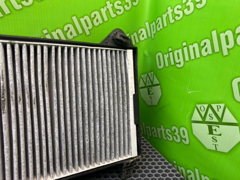 Крышка салонного фильтра, 900 рублей, Калининград