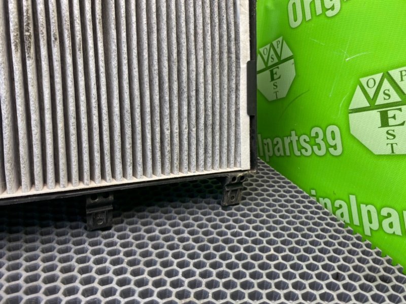 Крышка салонного фильтра, 900 рублей, Калининград