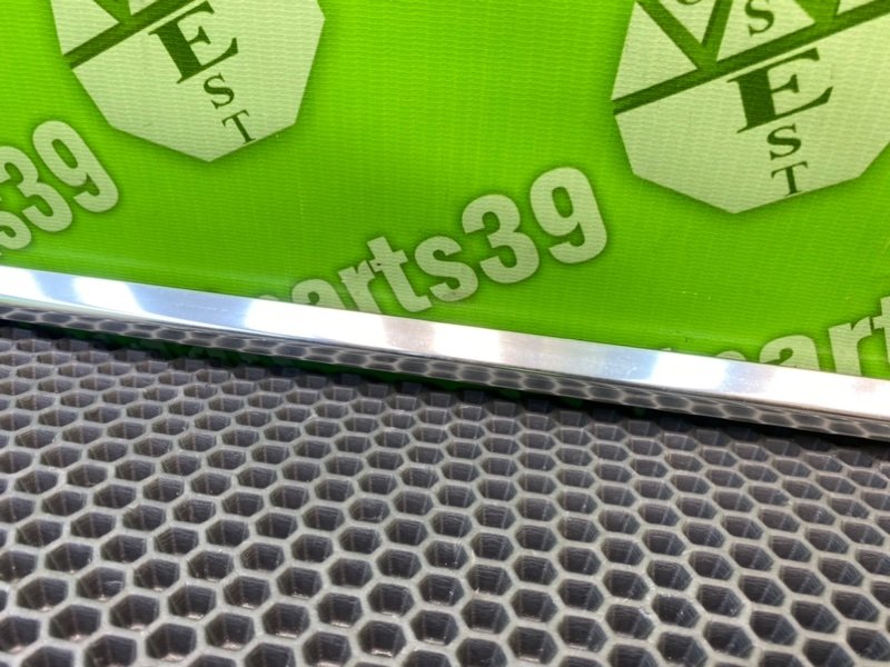 Молдинг стекла, 1000 рублей, Калининград