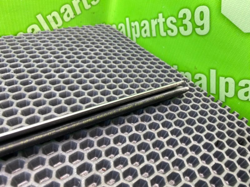 Молдинг стекла, 1000 рублей, Калининград