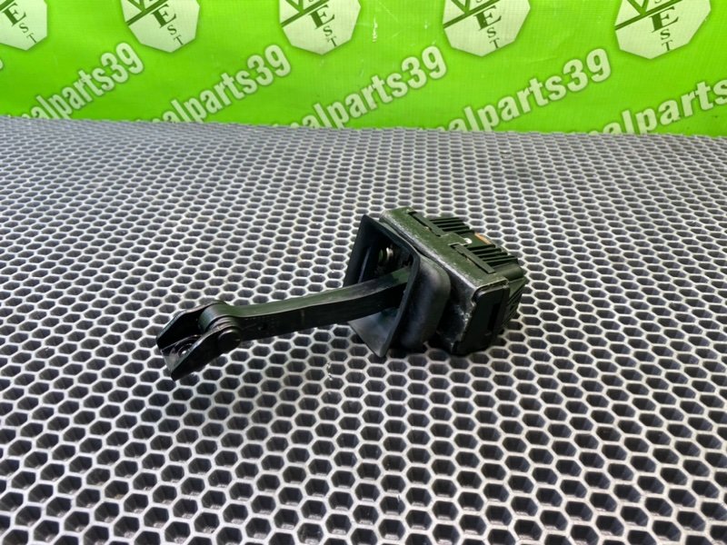 Ограничитель двери, 1000 рублей, Калининград