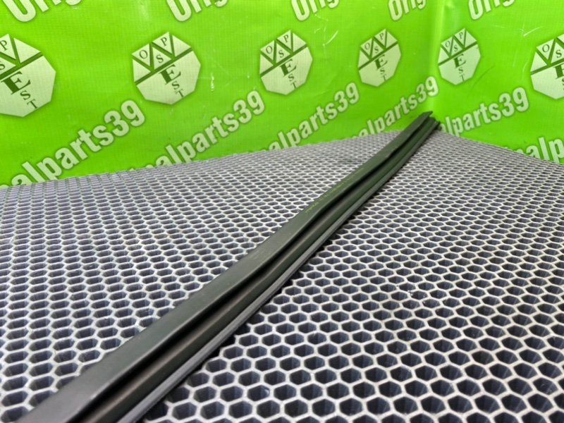 Уплотнитель стекла, 1000 рублей, Калининград