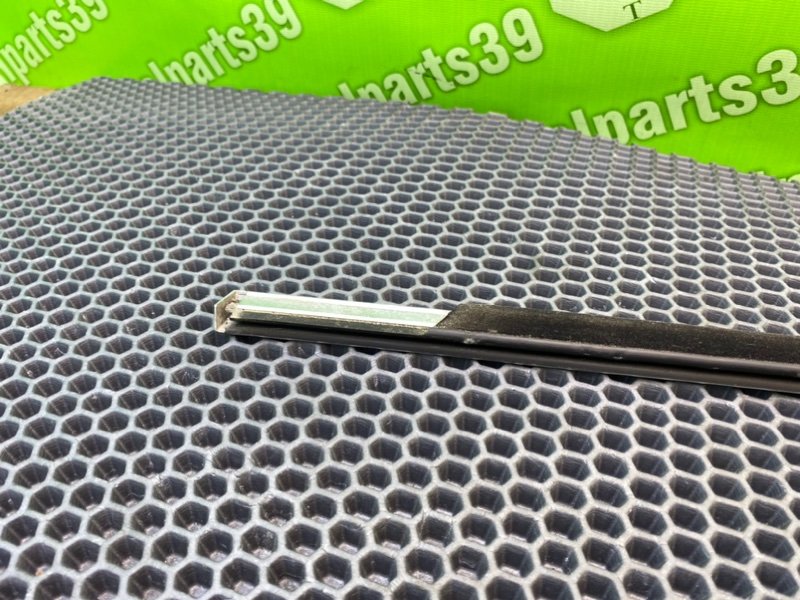 Молдинг стекла, 900 рублей, Калининград