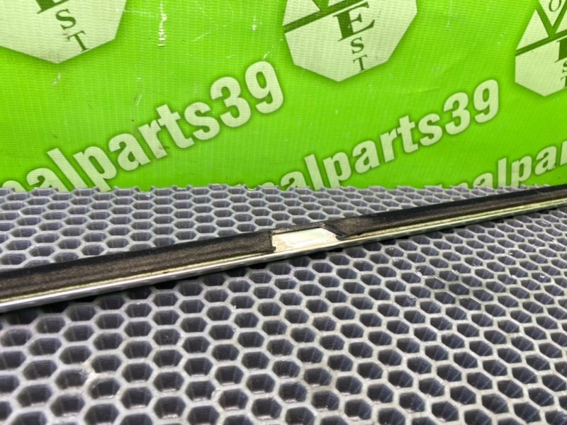 Молдинг стекла, 900 рублей, Калининград