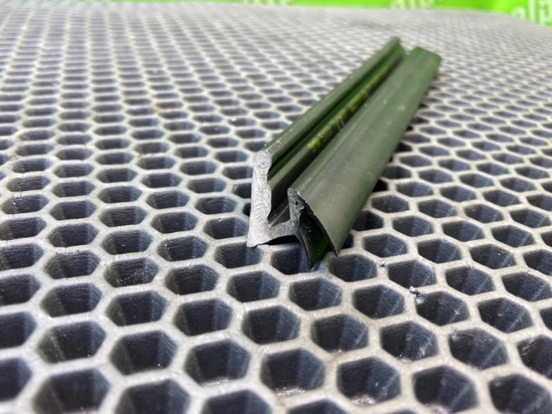 Уплотнитель стекла, 500 рублей, Калининград