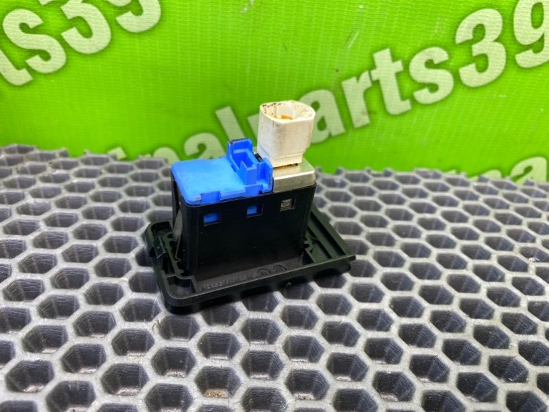 Разъём AUX/USB, 1500 рублей, Калининград