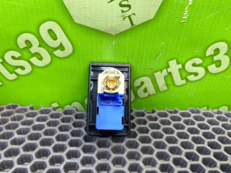 Разъём AUX/USB, 1500 рублей, Калининград