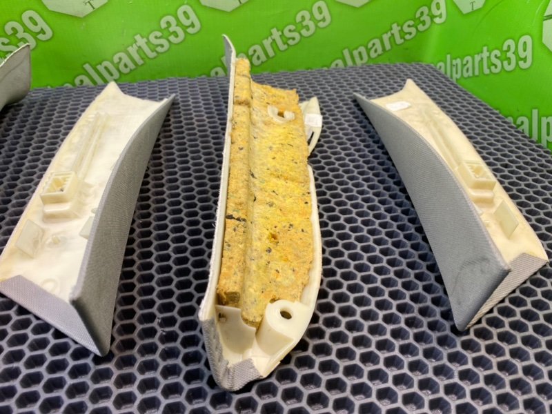 Обшивки стоек, 1300 рублей, Калининград