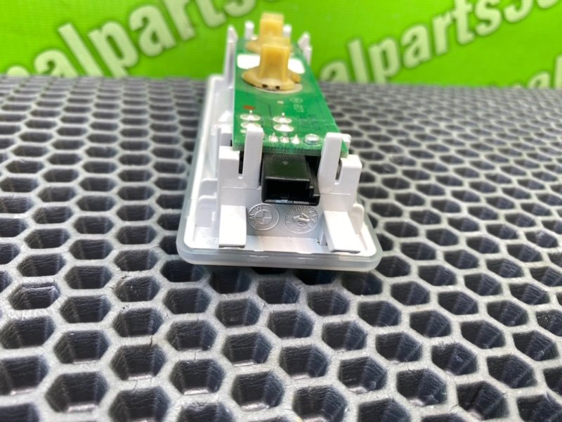 Плафон подсветки салона, 700 рублей, Калининград