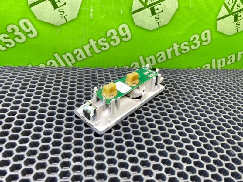 Плафон подсветки салона, 700 рублей, Калининград