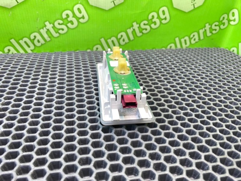 Плафон подсветки салона, 700 рублей, Калининград