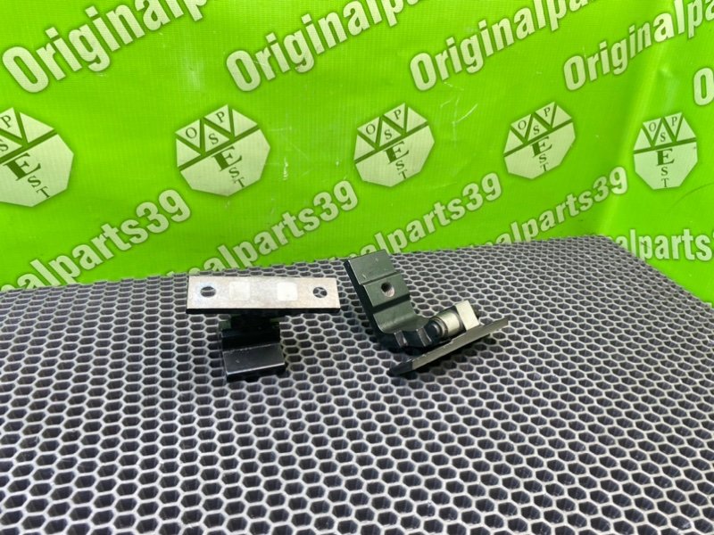 Петли дверей, 1800 рублей, Калининград