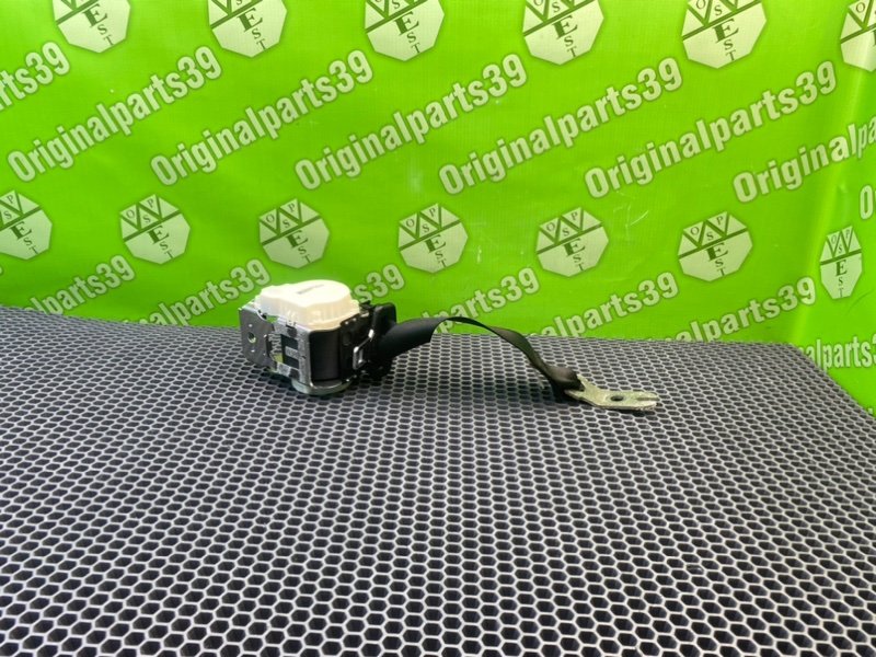 Ремень безопасности, 900 рублей, Калининград