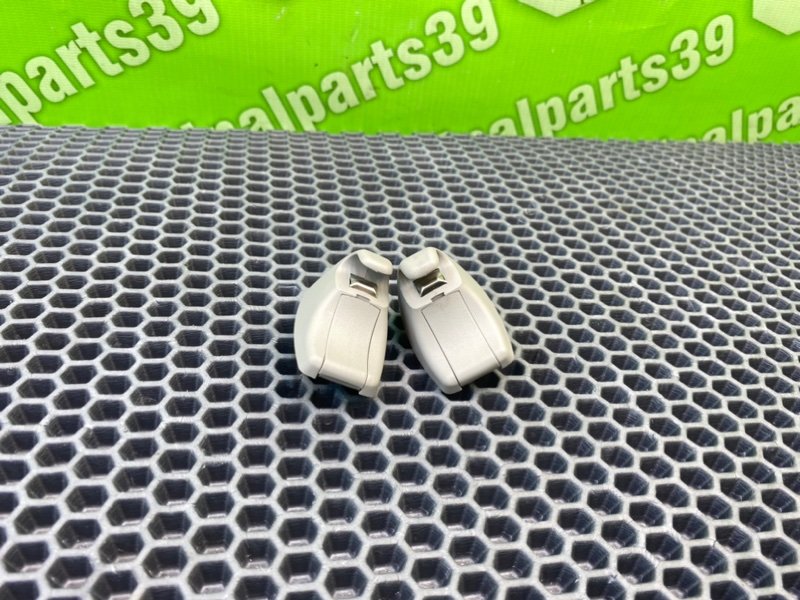 Крепление солнцезащитного козырька, 1300 рублей, Калининград