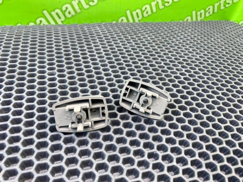 Крепление солнцезащитного козырька, 1300 рублей, Калининград