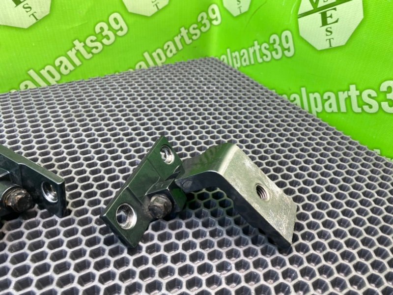 Петли дверей, 1800 рублей, Калининград