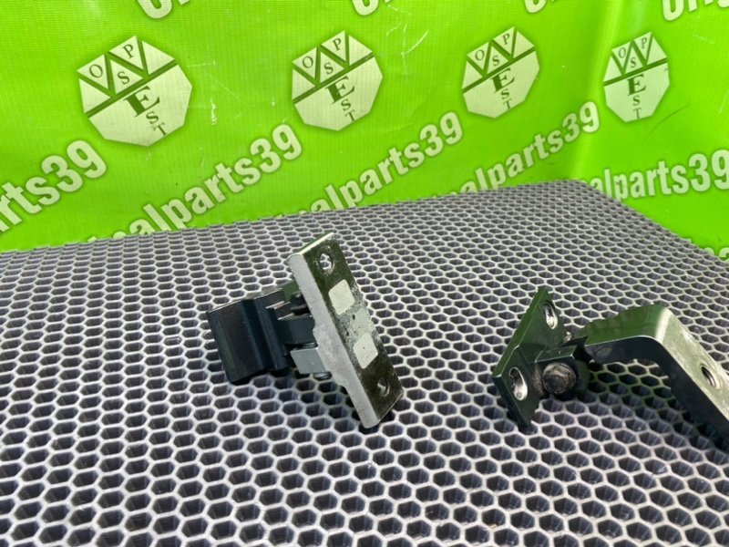 Петли дверей, 1800 рублей, Калининград