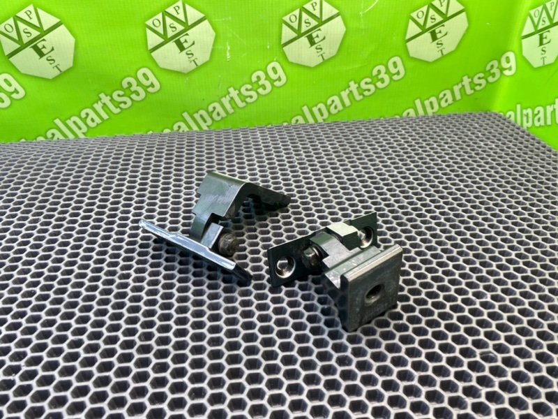 Петли дверей, 1800 рублей, Калининград