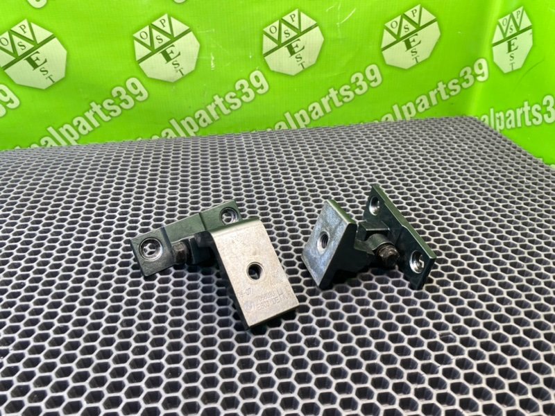 Петли дверей, 1800 рублей, Калининград