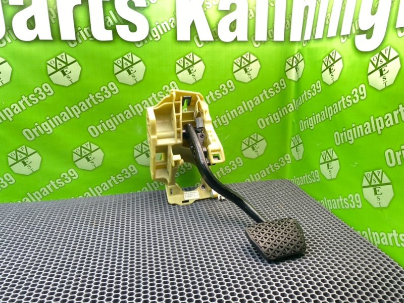 Педаль тормоза, 1300 рублей, Калининград