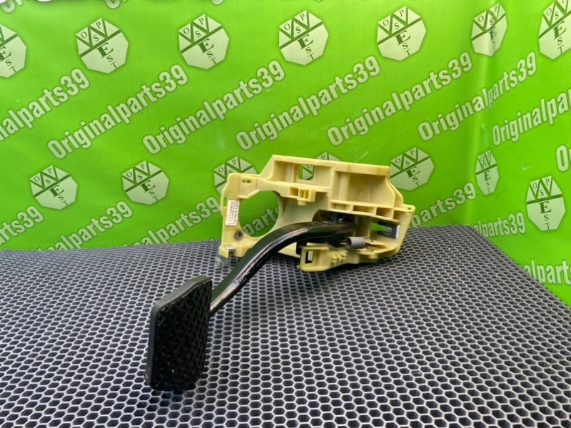 Педаль тормоза, 1300 рублей, Калининград