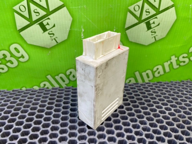 Блок, 2600 рублей, Калининград