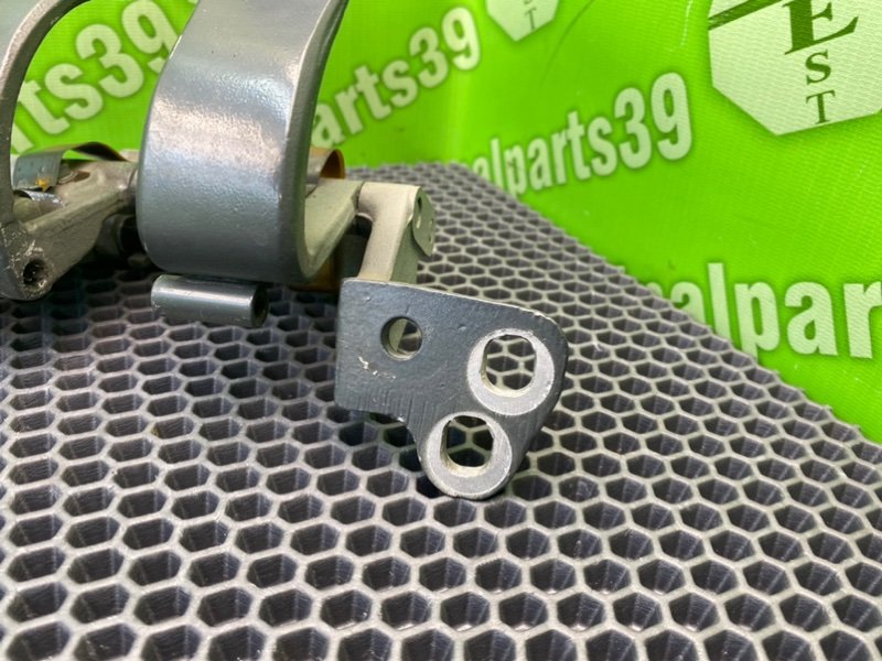 Петли багажника, 1800 рублей, Калининград