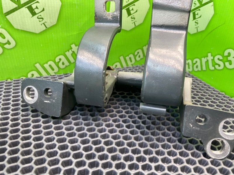 Петли багажника, 1800 рублей, Калининград