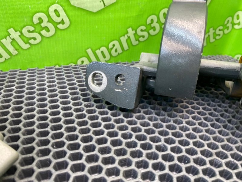 Петли багажника, 1800 рублей, Калининград