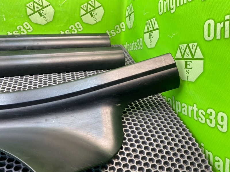 Накладки порогов, 2200 рублей, Калининград