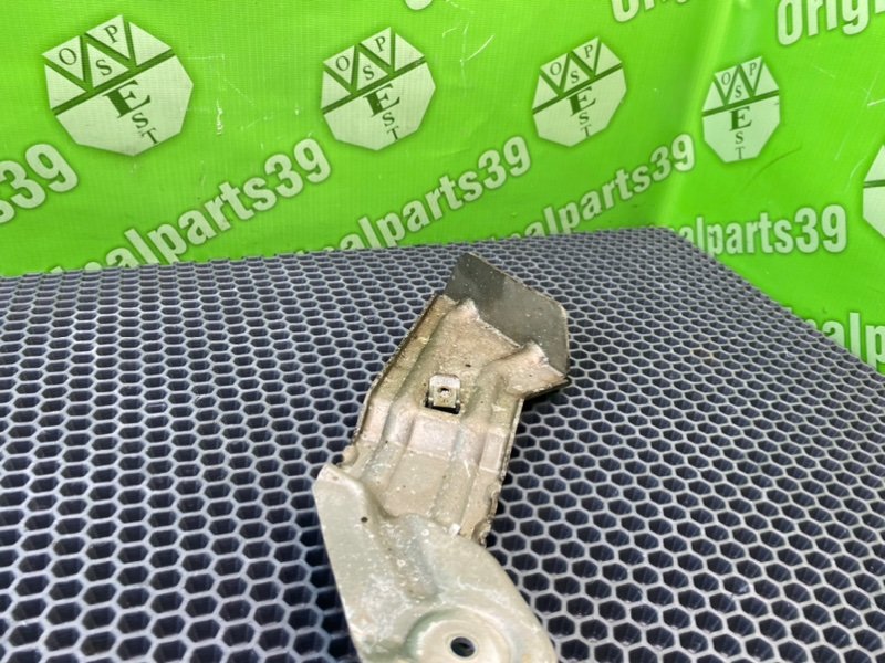 Кронштейн, 1000 рублей, Калининград