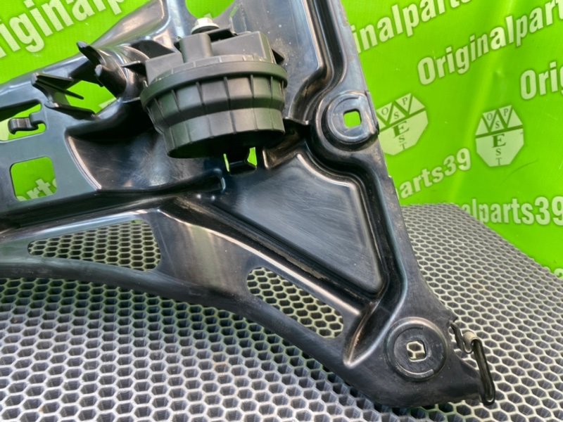 Кронштейн бампера, 1500 рублей, Калининград