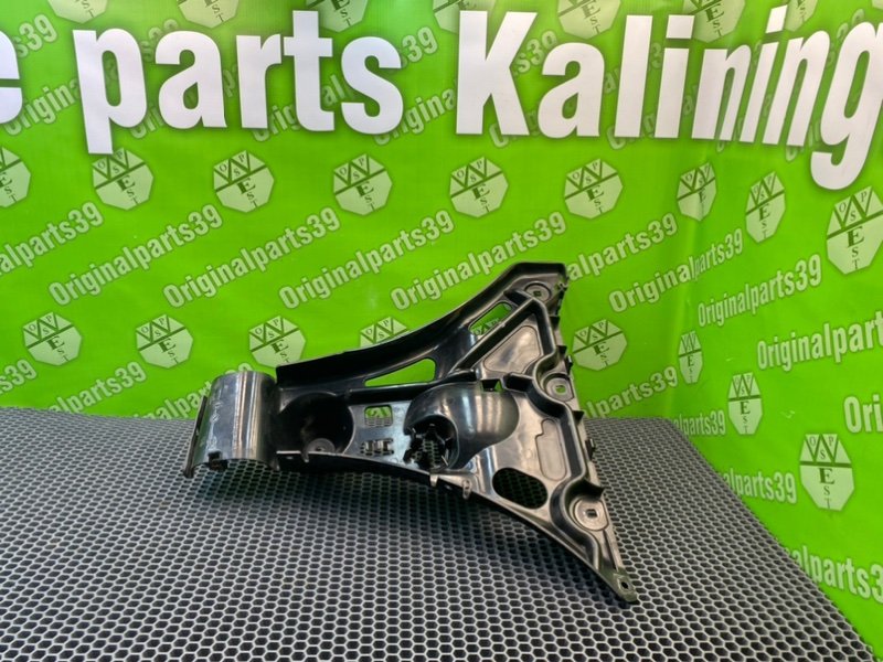 Кронштейн бампера, 1500 рублей, Калининград