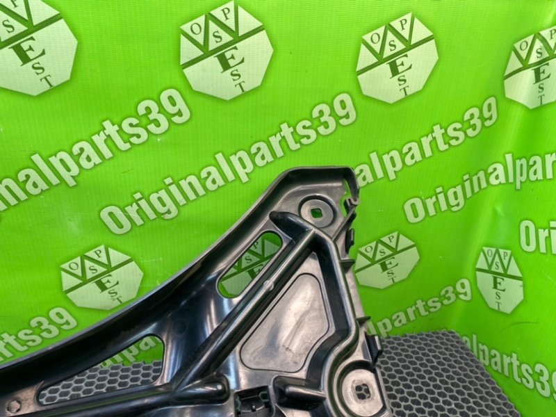 Кронштейн бампера, 1500 рублей, Калининград