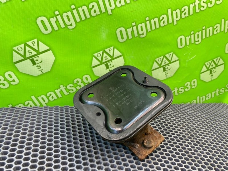 Кронштейн усилителя бампера, 1000 рублей, Калининград