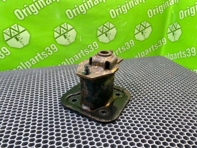 Кронштейн усилителя бампера, 1000 рублей, Калининград